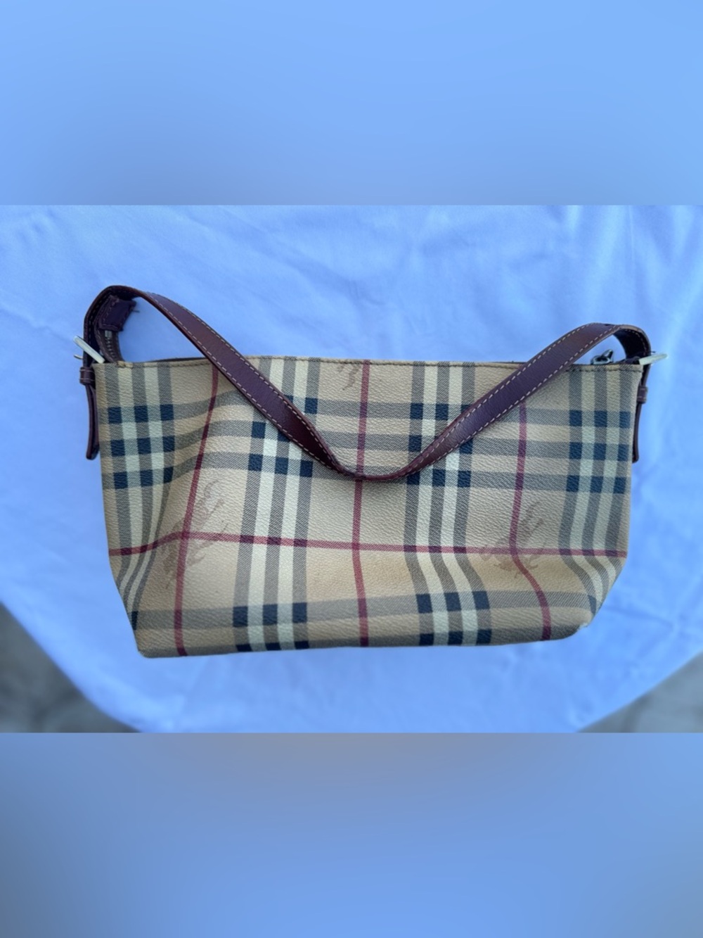 Vintage Burberry Check Nova shoulder bag - Picture 2 of 16